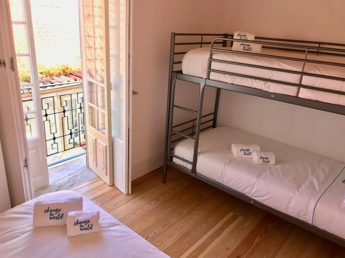 Change The World Hostels - Coimbra - Almedina