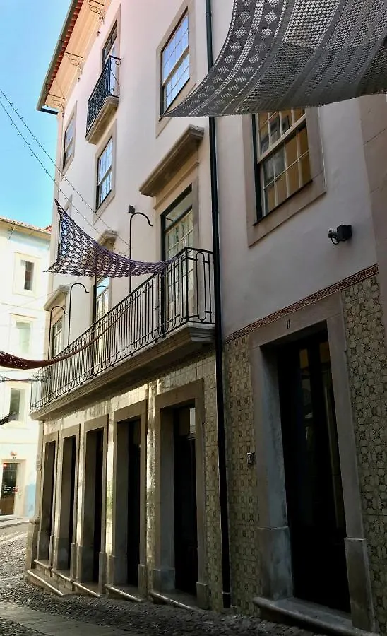 Change The World Hostels - Coimbra - Almedina Португалия