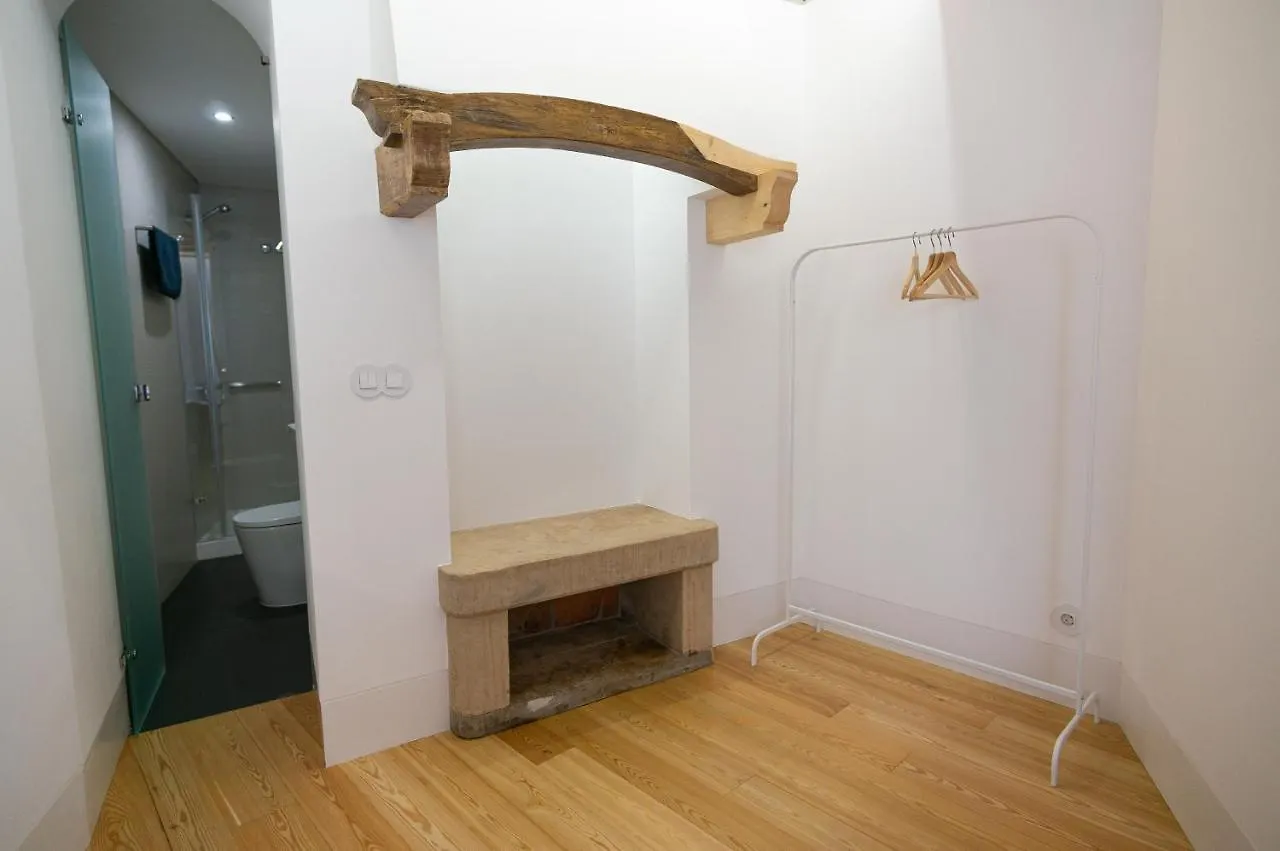 Change The World Hostels - Coimbra - Almedina